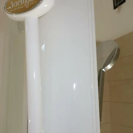 Selfhaus סאלו